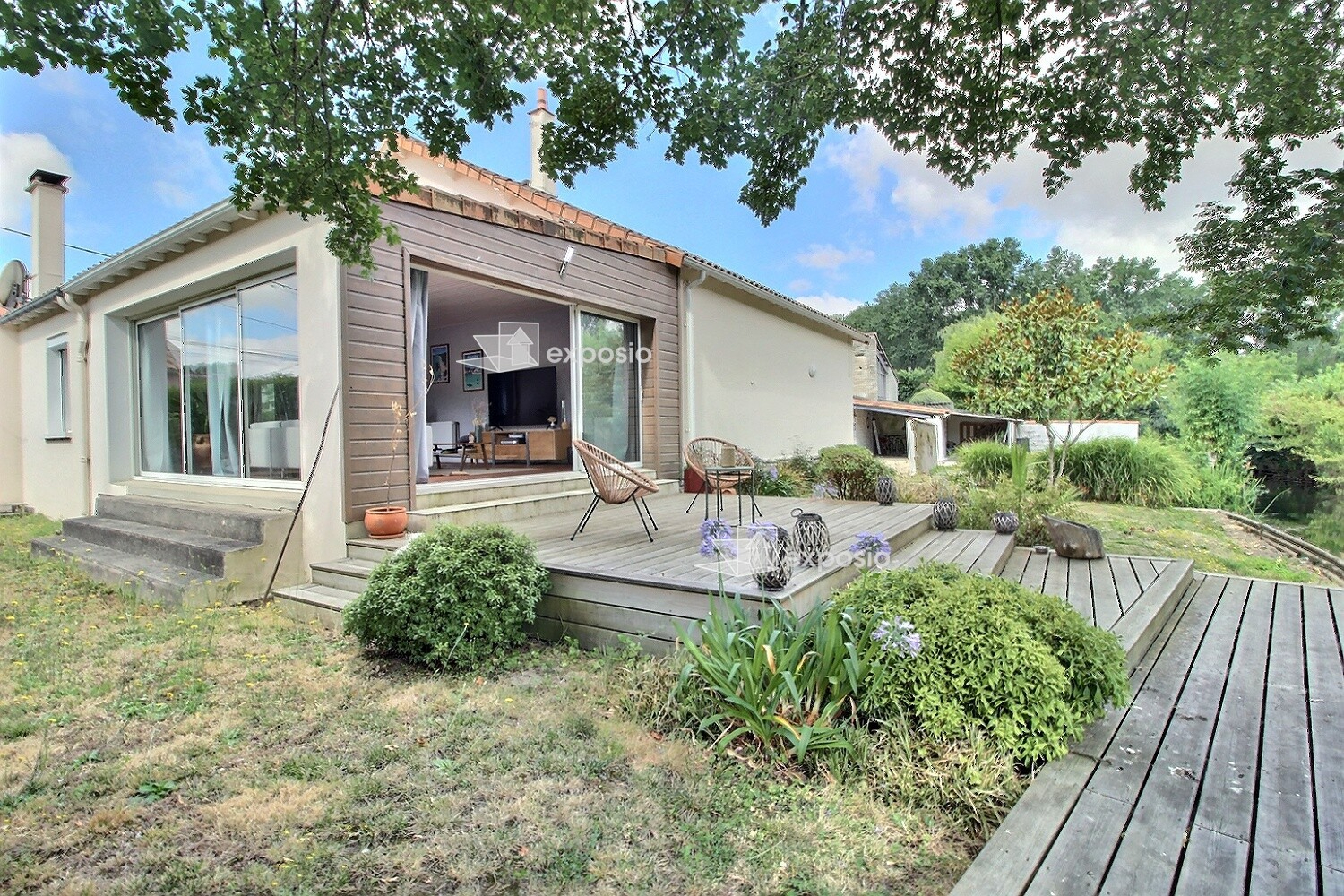 Photo Maison 5 pièce(s) 181 m2 image 2/6