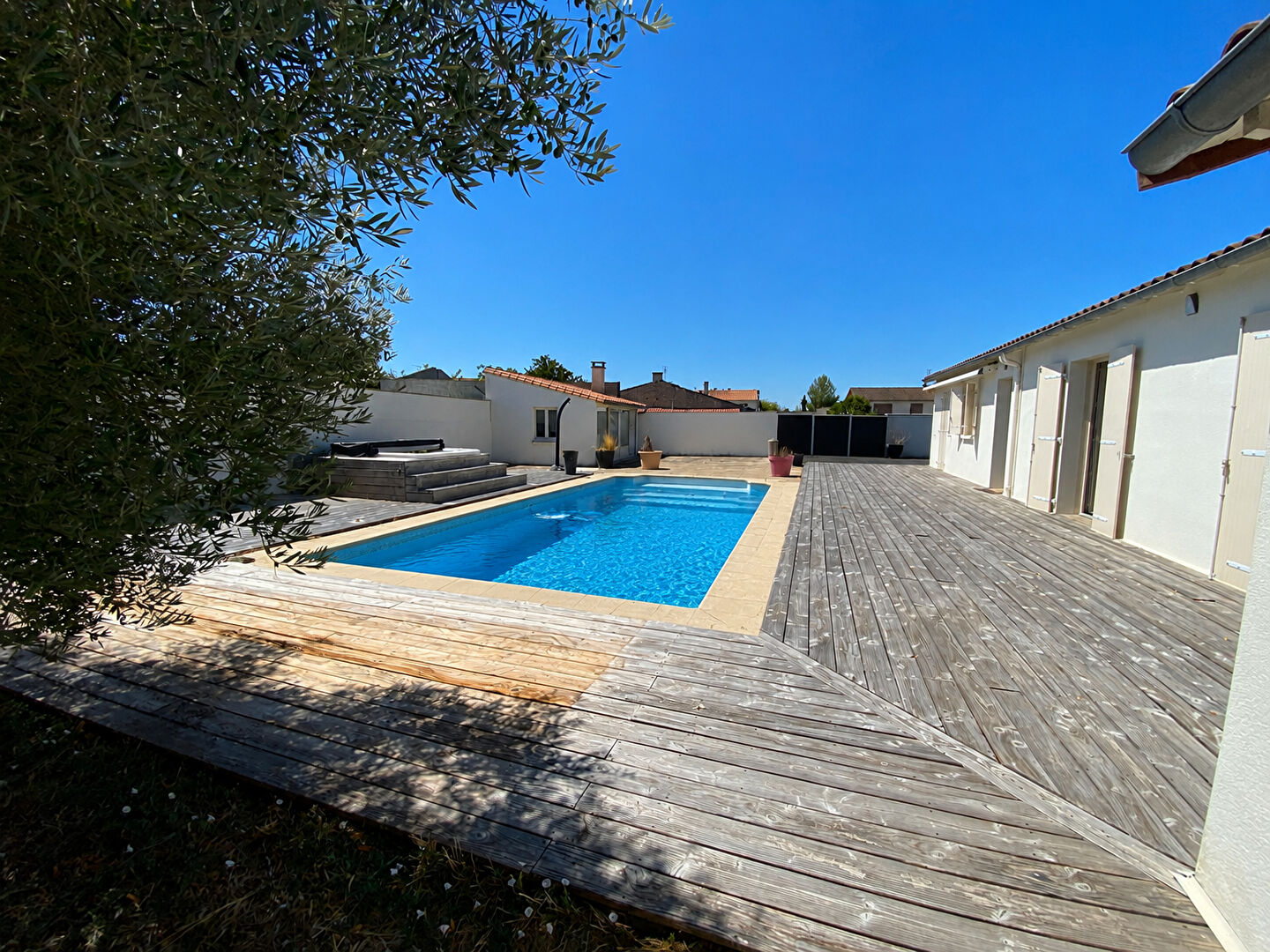 Agence immobilière de 203 Immobilier