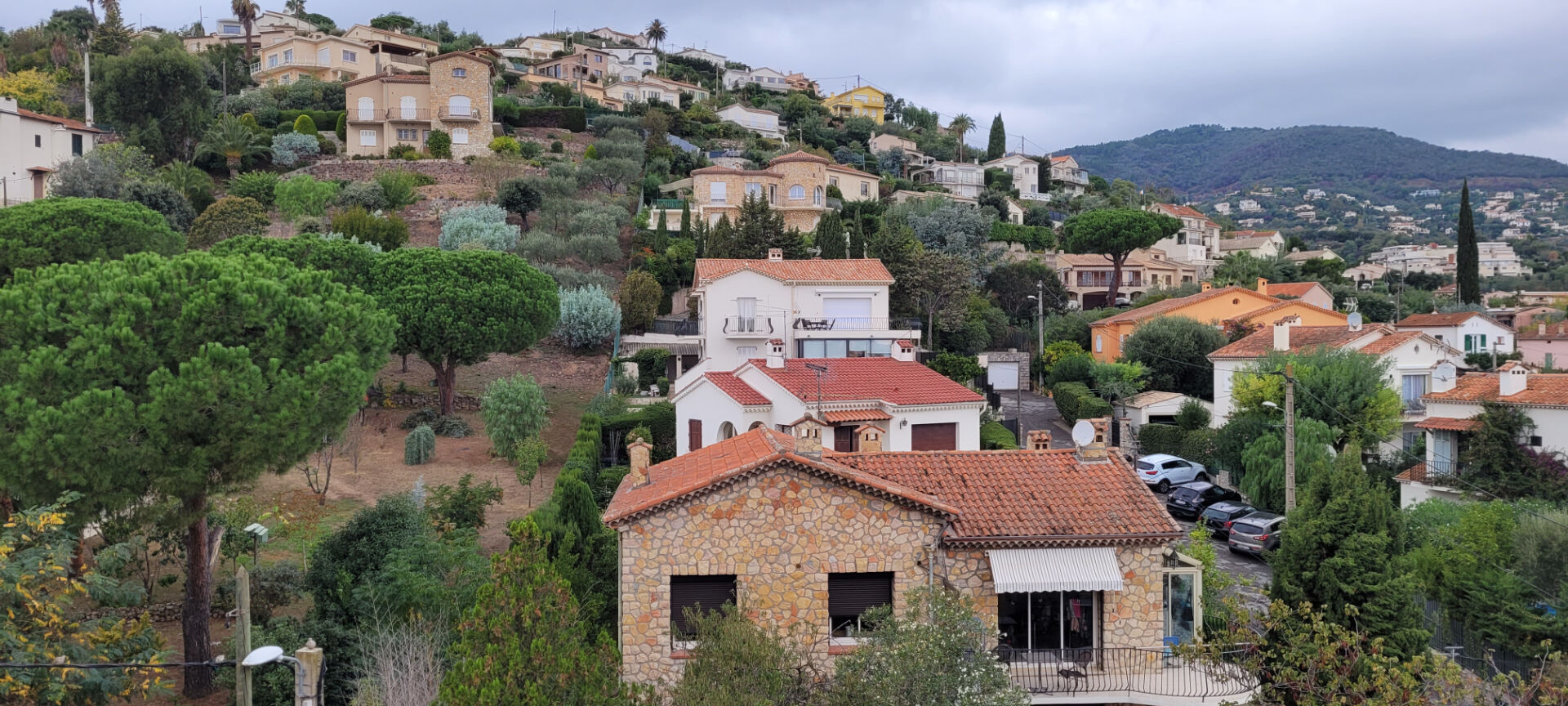 Photo Appartement traversant à Mandelieu La Napoule 3 pièce(s) 75.29 m2 avec vue mer panoramique image 4/6