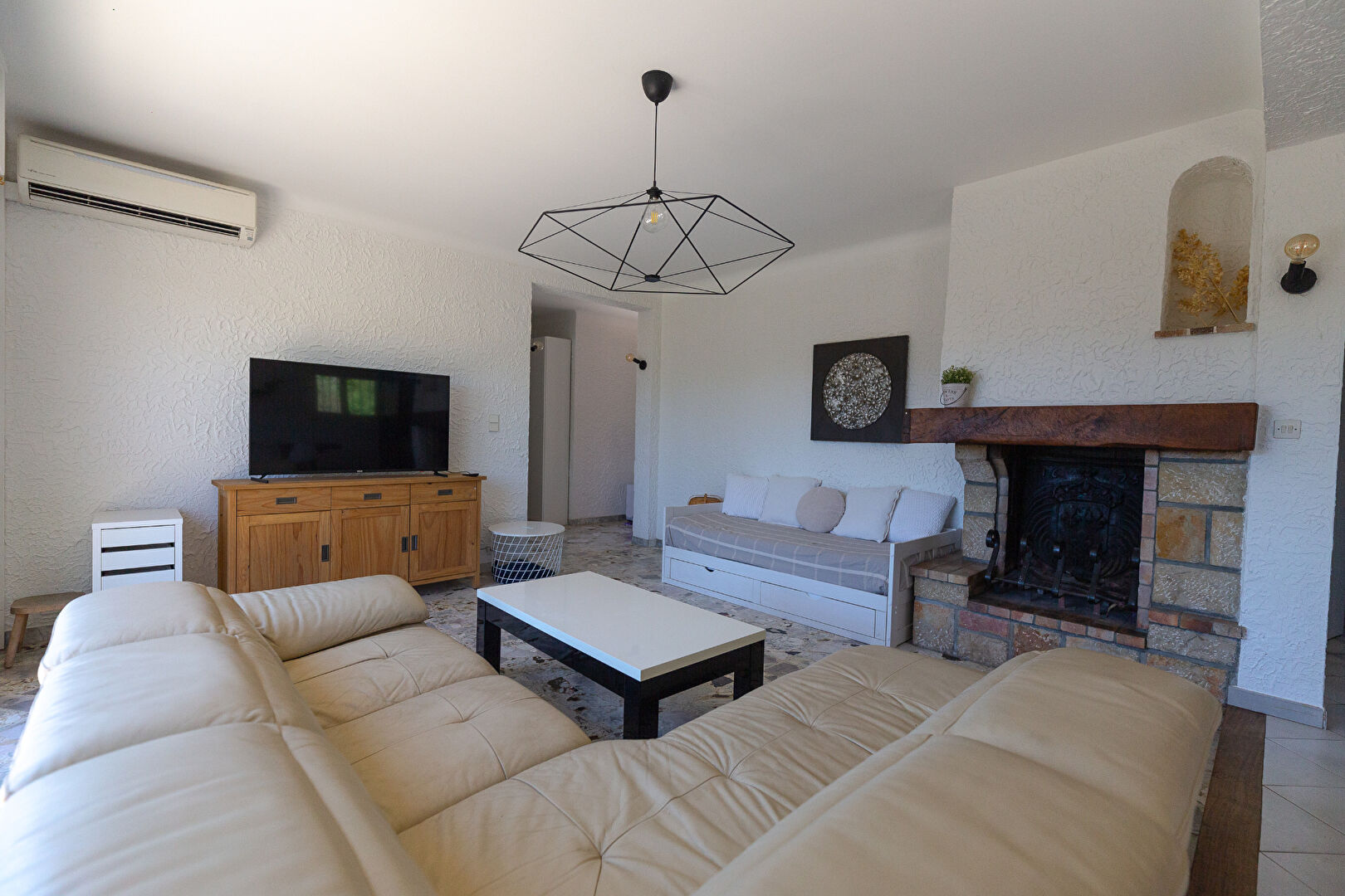 Photo Maison de plain pied Mandelieu La Napoule 5 pièce(s) 130 m2 image 3/6