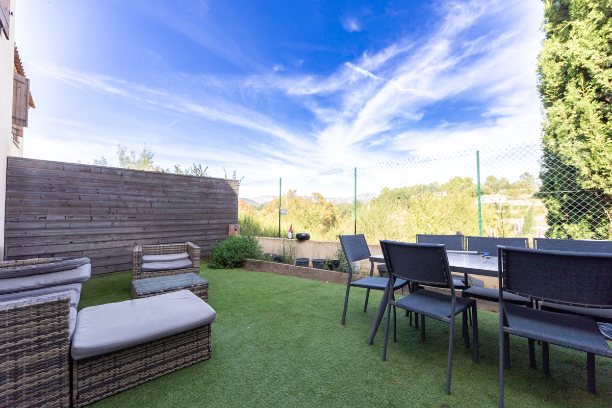 Maison Montauroux 3 pièces de 62 m2 avec exterieur