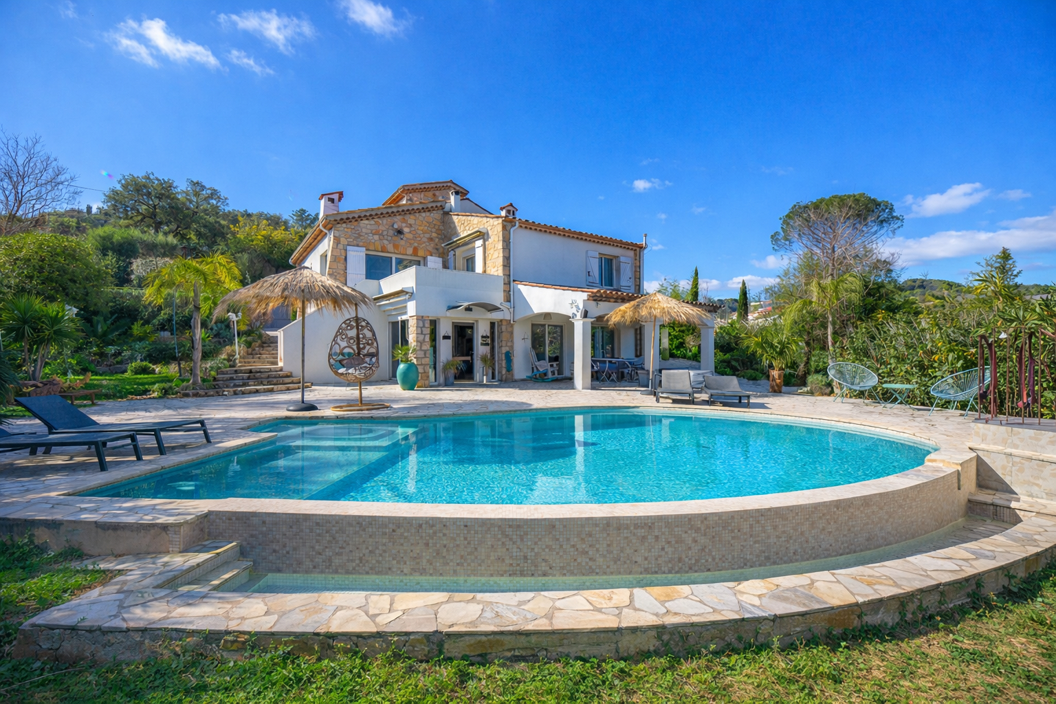 Maison d'Exception à Vendre à Mandelieu La Napoule - Vue Mer