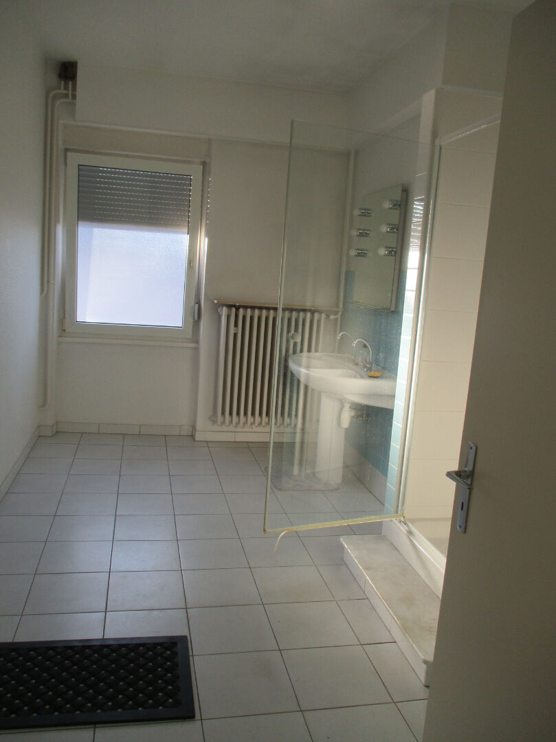 Photo Appartement Forbach 5 pièce(s) 140 m2 image 3/6