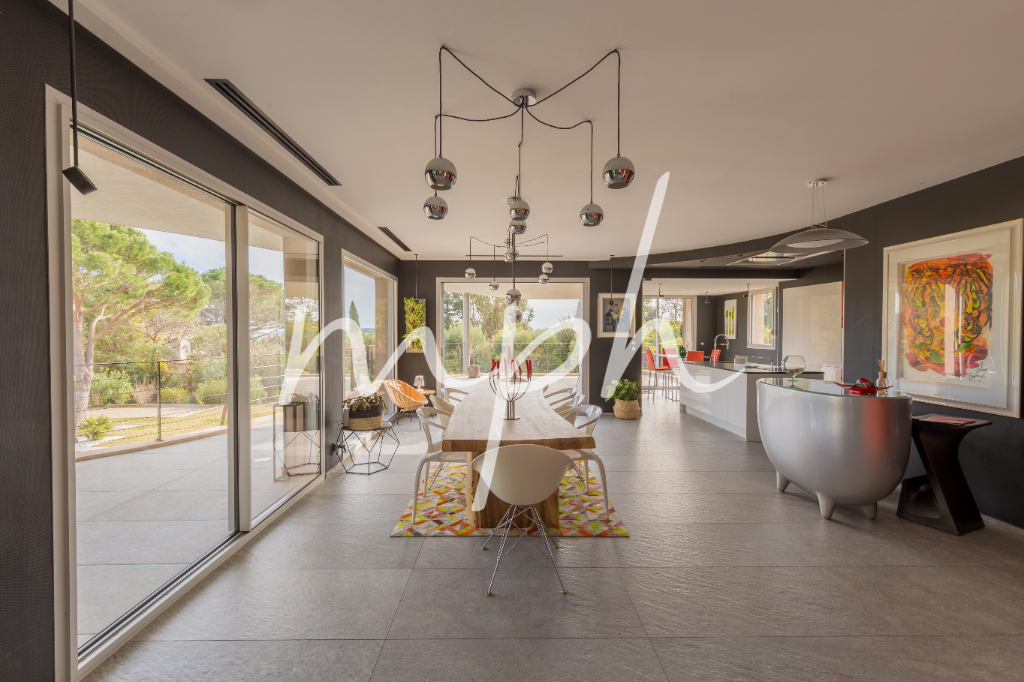 Maison d'architecte Domaine BeauvallonBartole Grimaud 83310