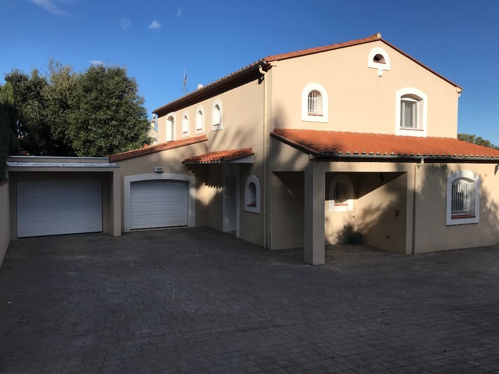 Villa Saint Jean Pla De Corts 5 pièce(s) 206 m2 Sant Joan de Pladecorts 66490 Villa Saint Jean Pla De Corts 5 pièce(s) 206 m2 Sant Joan de Pladecorts 66490