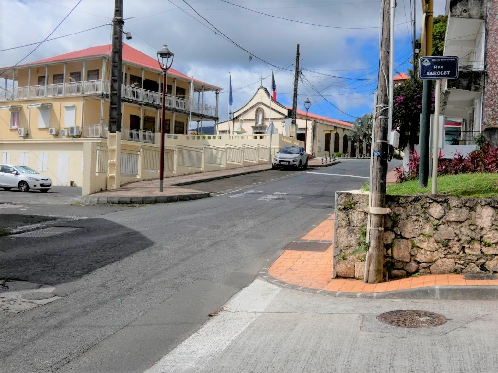 EXCLU KW WEST INDIES Murs Commerciaux à vendre à SAINTCLAUDE SaintClaude 39200 EXCLU KW WEST INDIES Murs Commerciaux à vendre à SAINTCLAUDE SaintClaude 39200