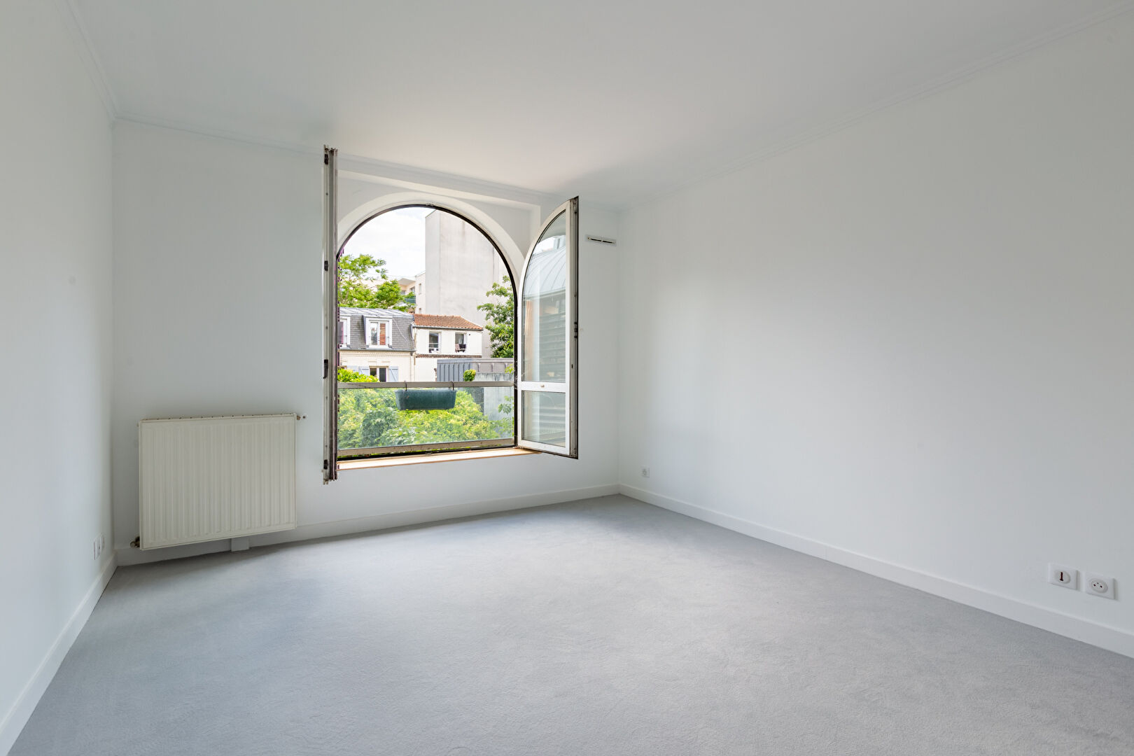 Photo Appartement Familial 4 Pièces Traversant  - Carnot / Belvédère / Suresnes 92150 image 5/6