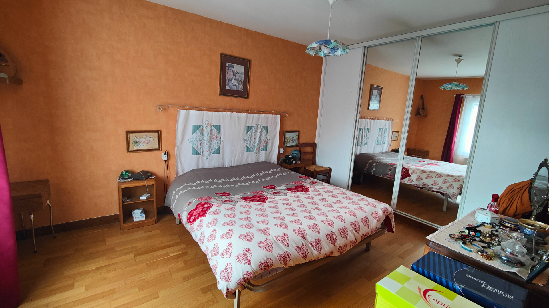 Photo Maison en pierre et gîte à Saint Hilaire La Palud image 5/6