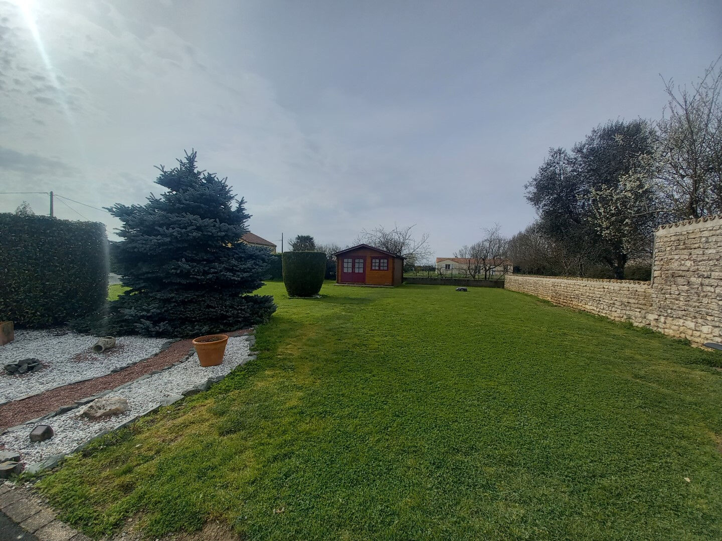 Photo Maison  en pierres Saint Pompain, 178 m², 4 chambres, terrain, garage image 4/6