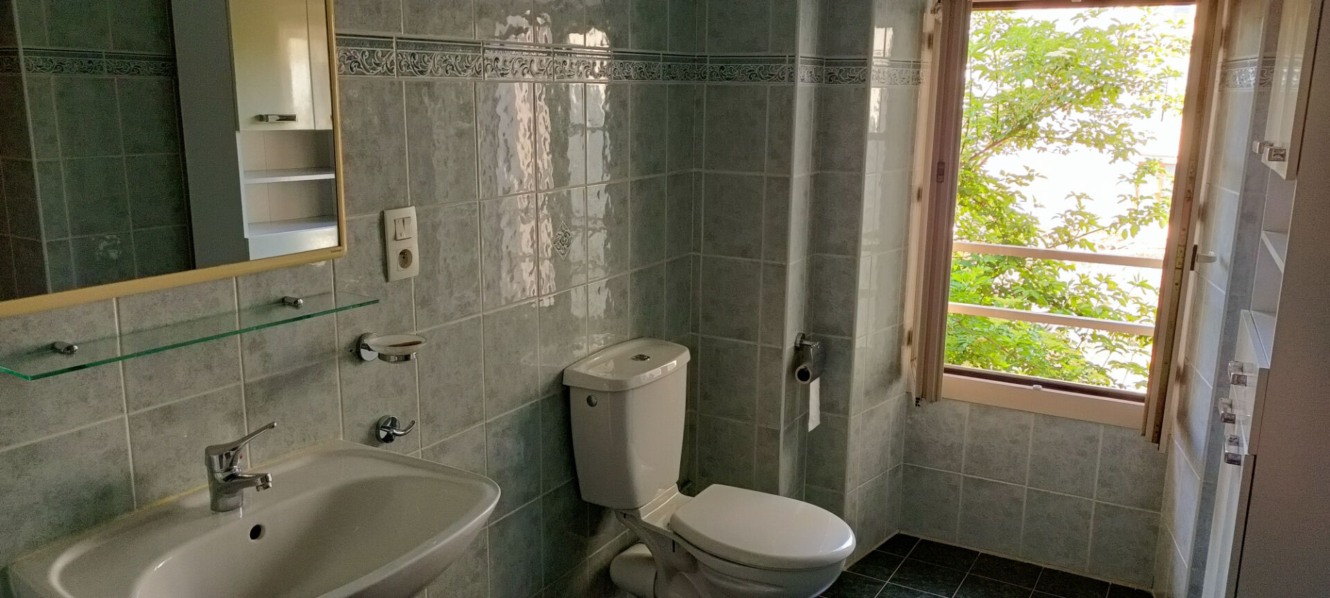 Photo Maison en pierre  5 pièces de 101 m2  à FRONTENAY Rohan Rohan image 6/6