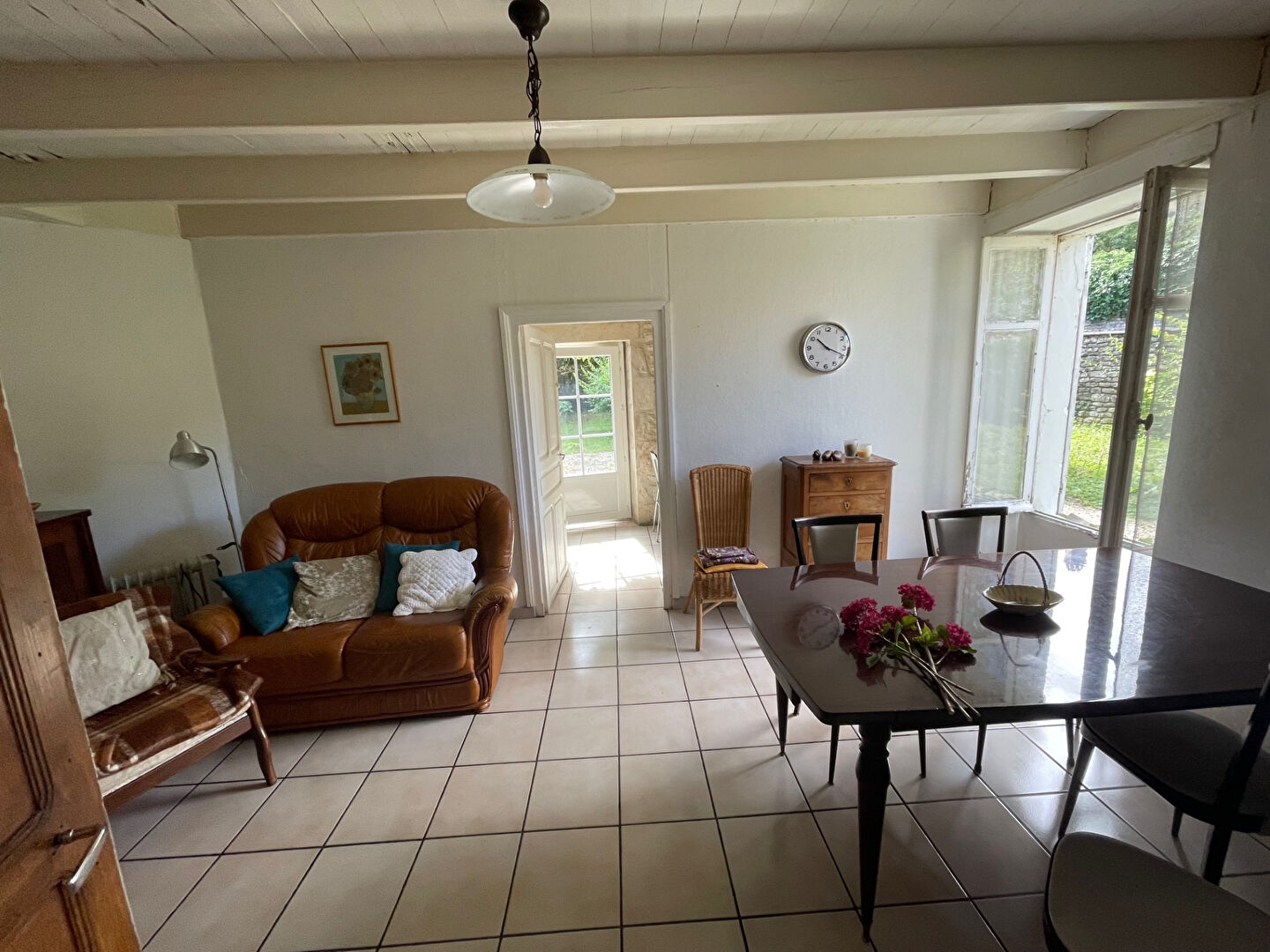 Photo Maison  bourg de Benet image 2/5