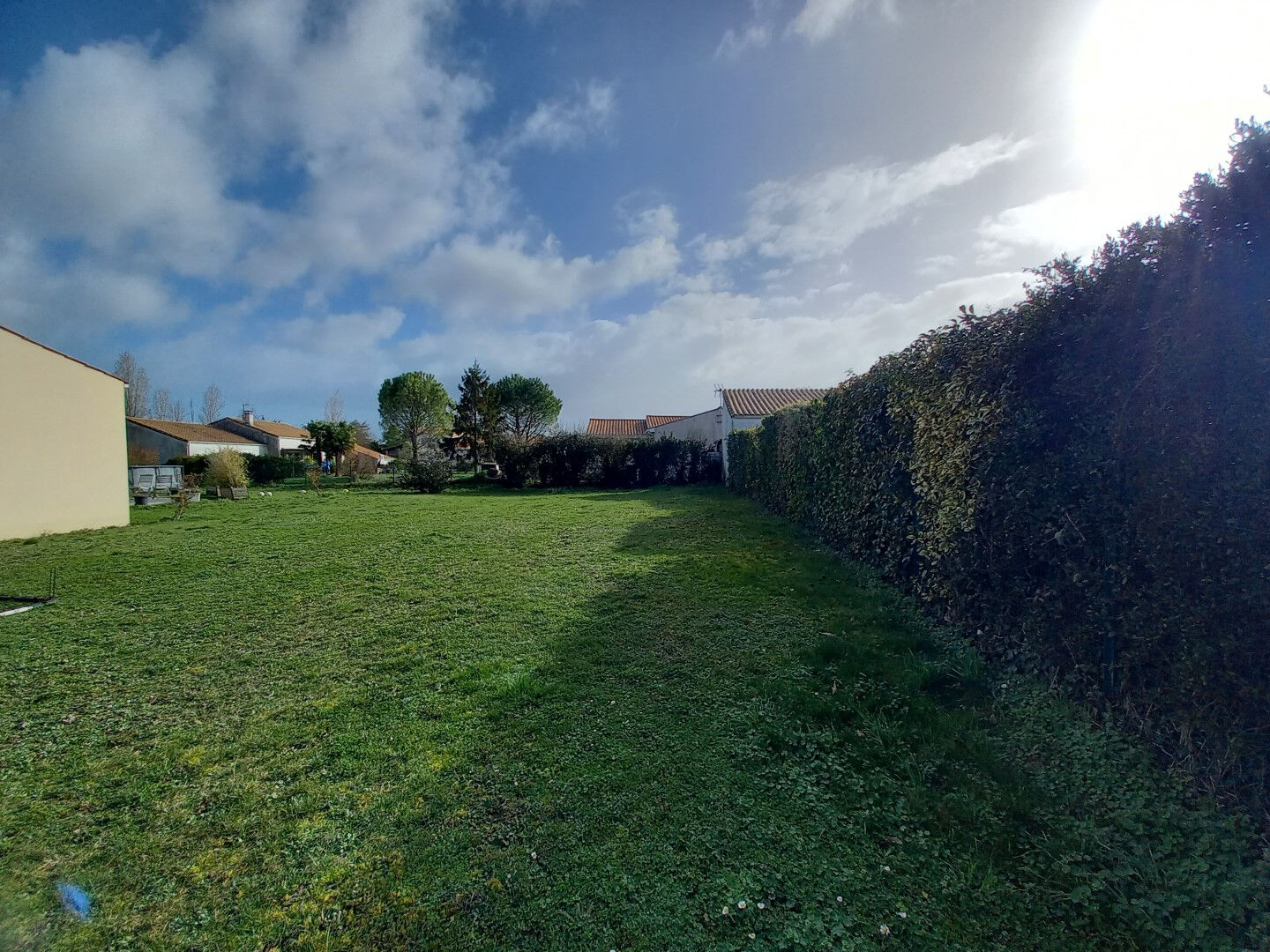 Photo Terrain constructible bourg Frontenay Rohan Rohan image 2/3