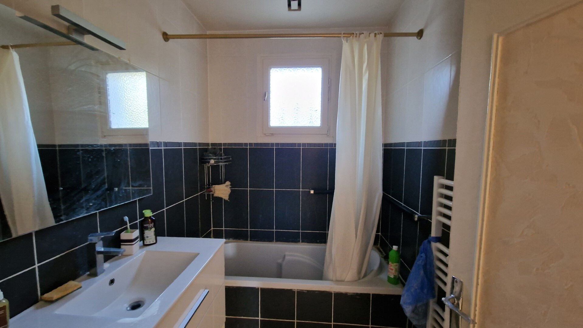 Photo Maison 3 chambres proche commerces à Fontenay-le-comte image 3/6