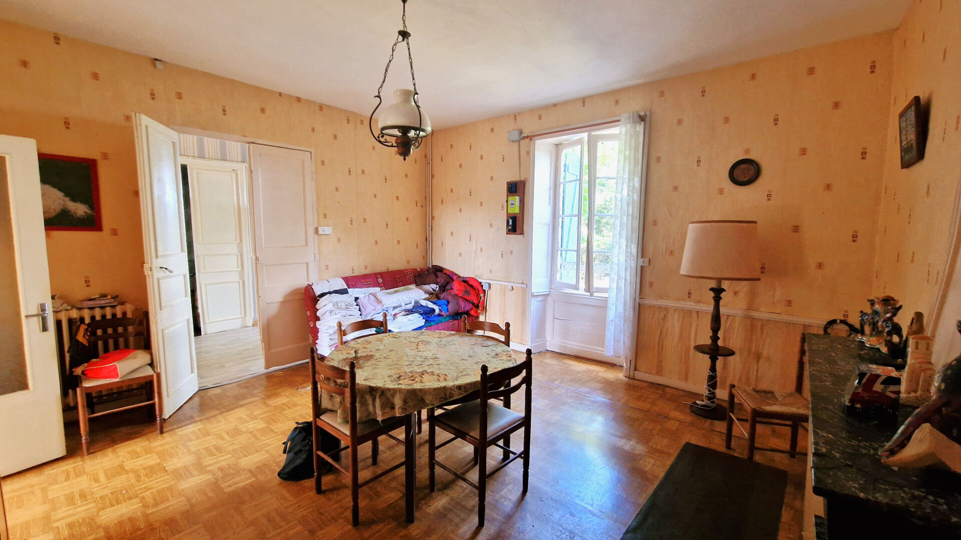 Photo Maison en pierre avec dépendances 3 chambres proche FONTENAY LE COMTE image 3/6