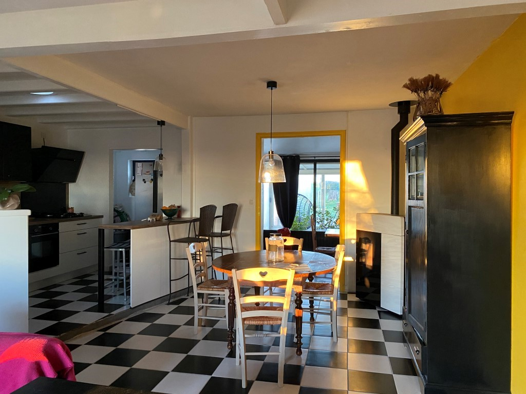 Photo Maison Francois 120m², terrain 1463m², quatre chambres, un studio indépendant image 4/6