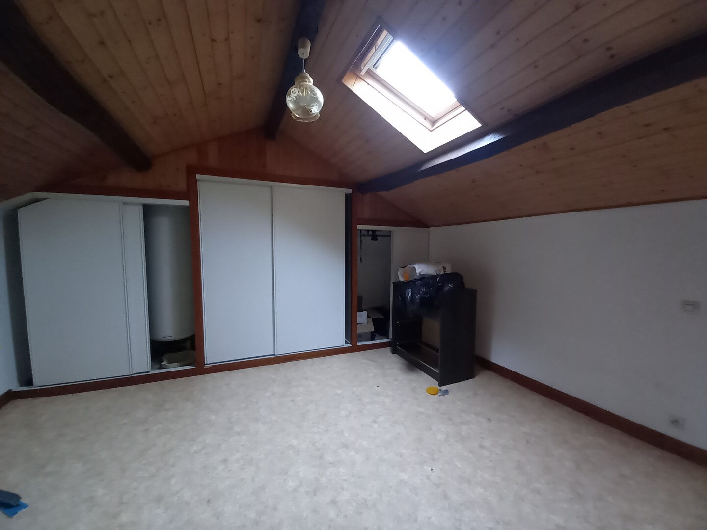 Photo Maison en pierres Saint Maixent De Beugne 101 m2 image 3/4