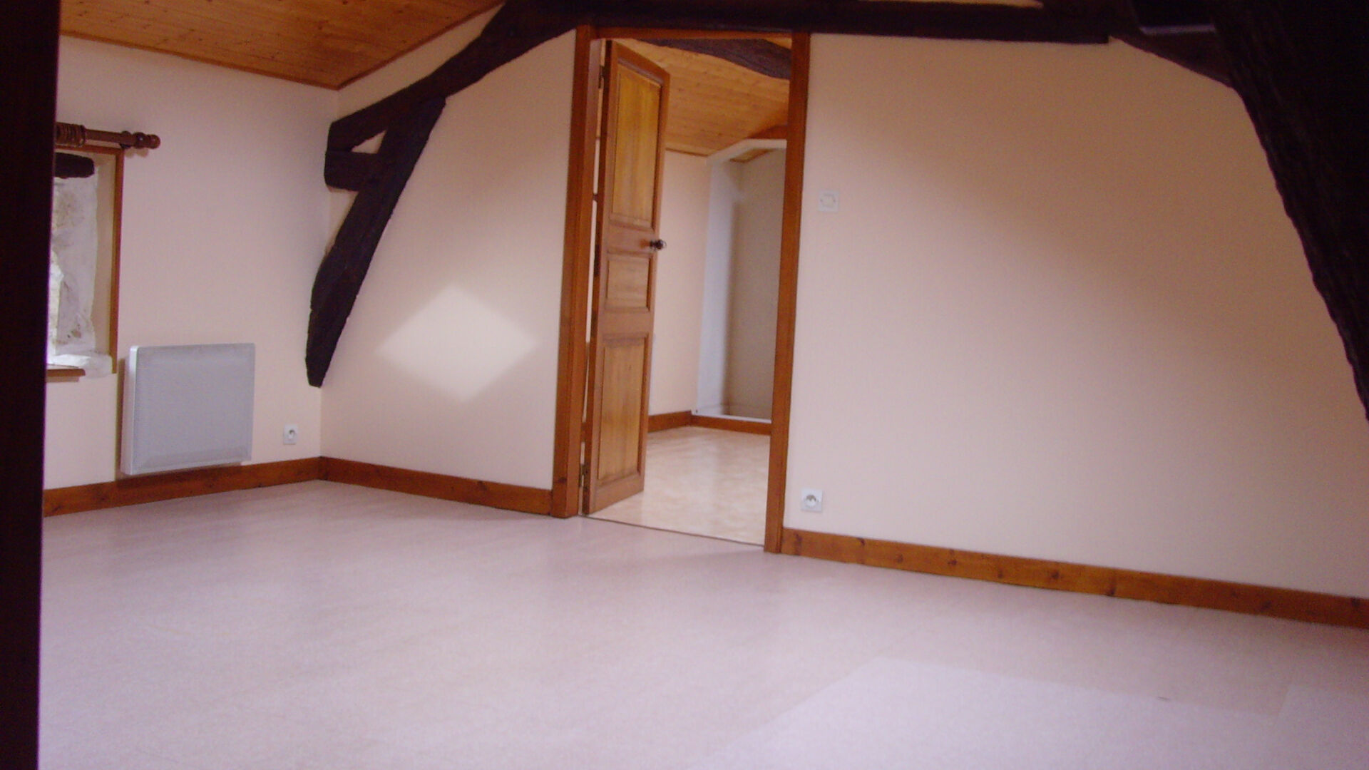 Photo Maison en pierres Saint Maixent De Beugne 101 m2 image 4/4