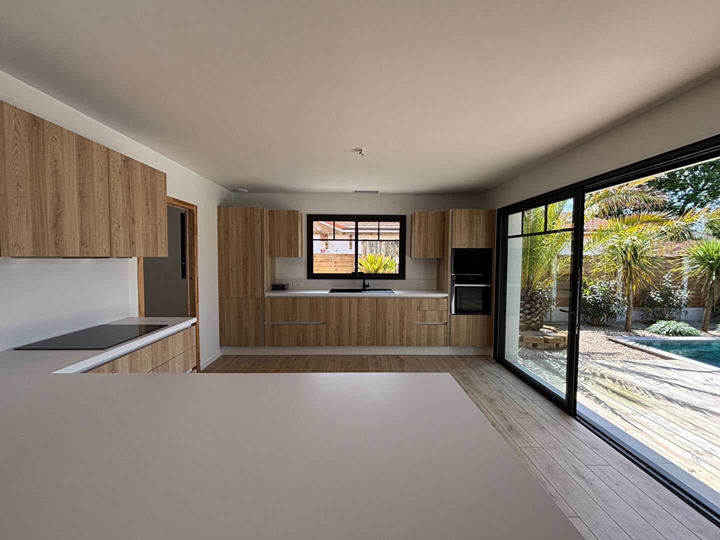 Photo Maison Gujan Mestras - Centre ville - Plain Pied et Garage image 3/6