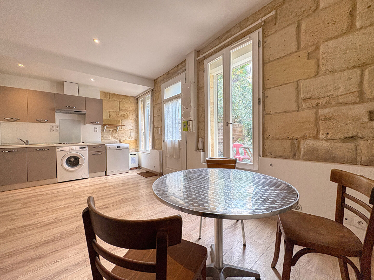 Agence immobilière de ABSOLUTE HABITAT Bordeaux