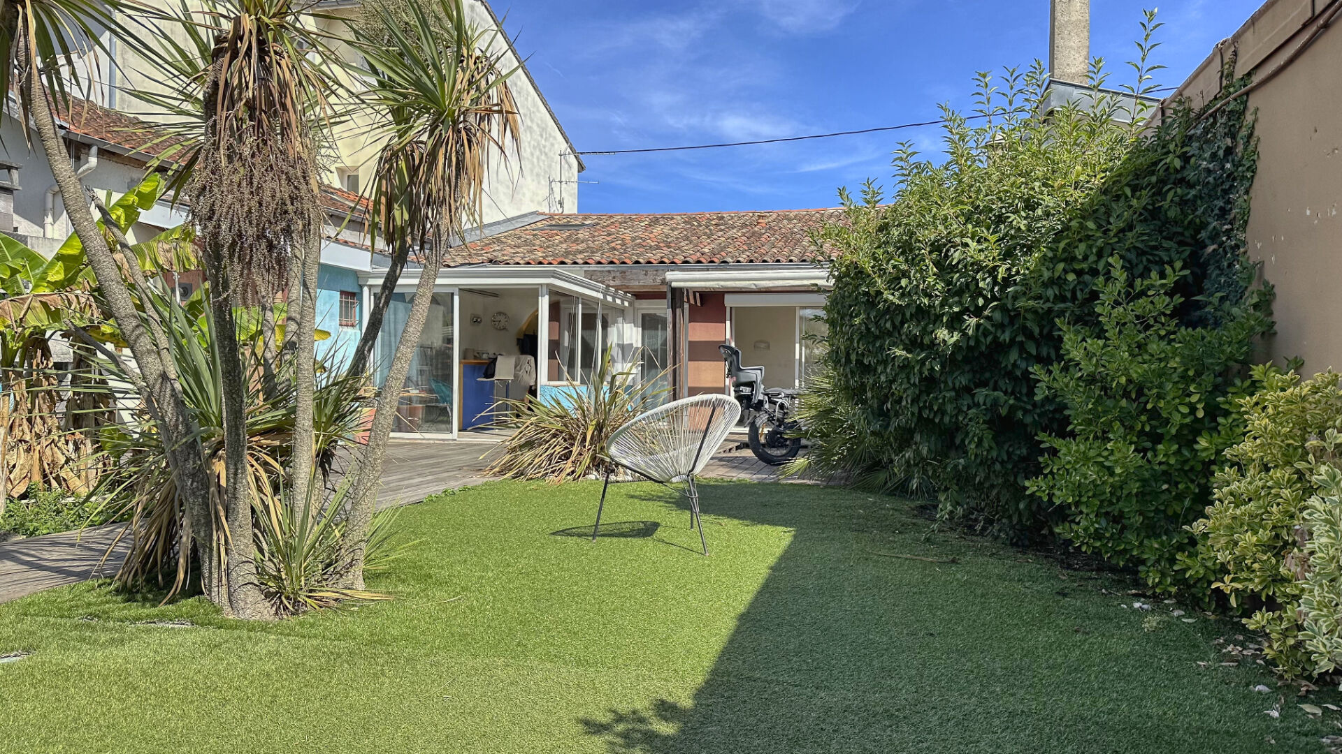 Echoppe en pierre lumineuse avec jardin paisible - Quartier Pellegrin / Pessac