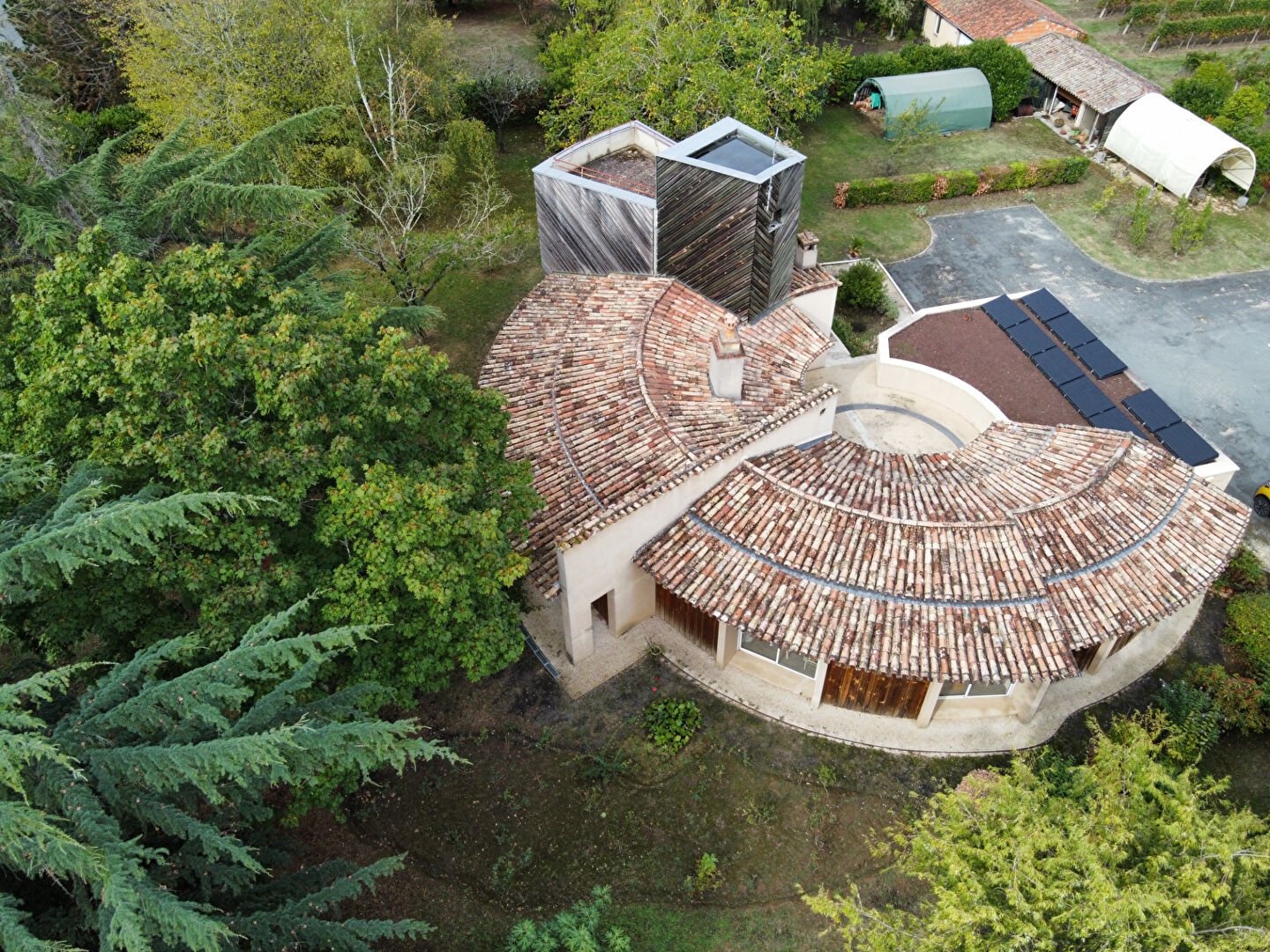 Photo Maison d'architecte 154m² LAMONZIE-SAINT-MARTIN image 1/6