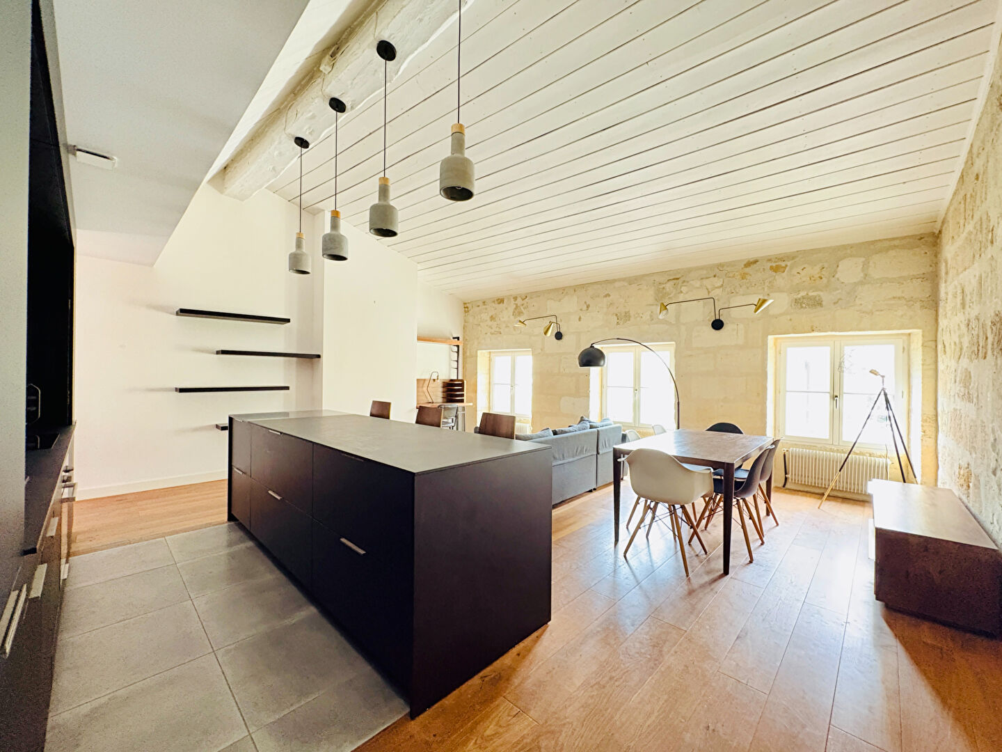 Agence immobilière de ABSOLUTE HABITAT Bordeaux