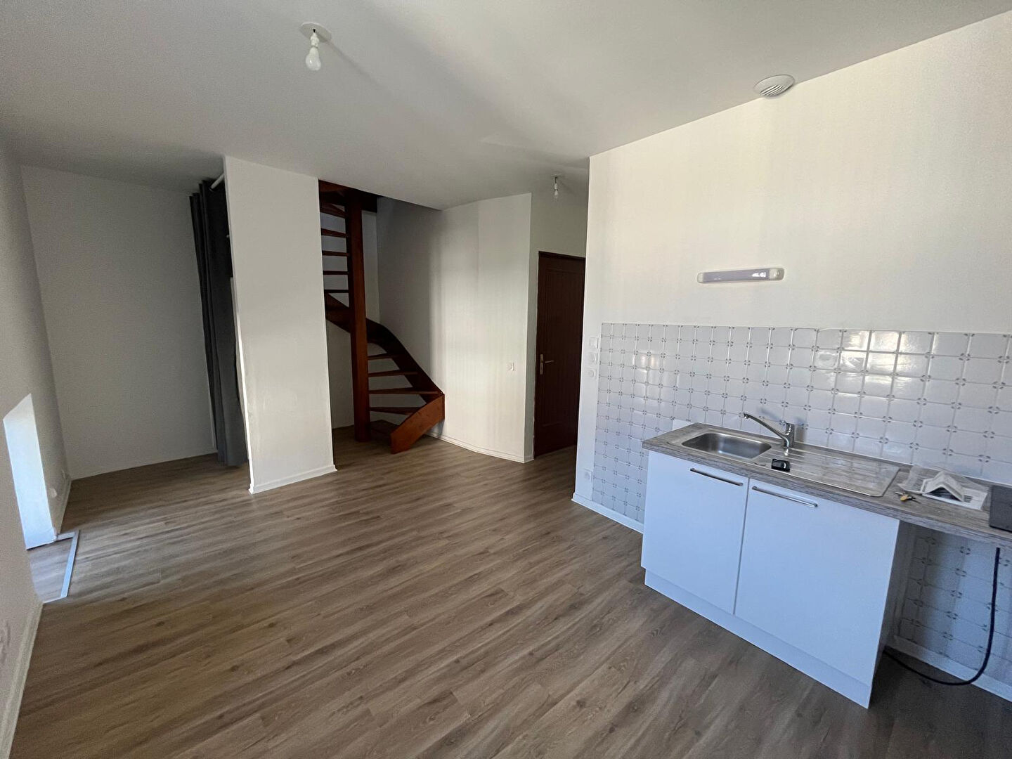 Location -  - DAX