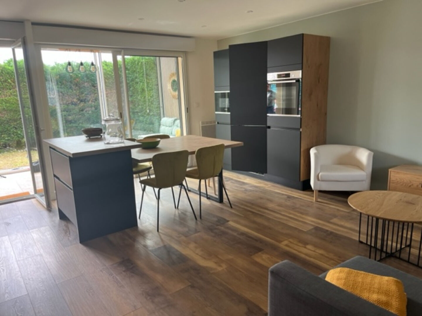 Location -  - ANGRESSE