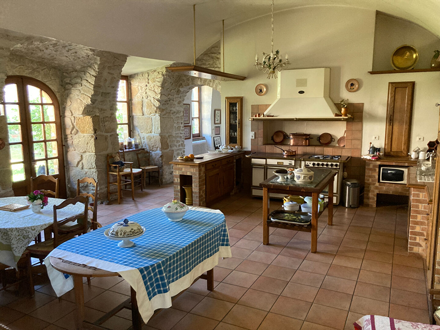 Photo Sud Clermont-Ferrand, manoir 495 m² image 6/6