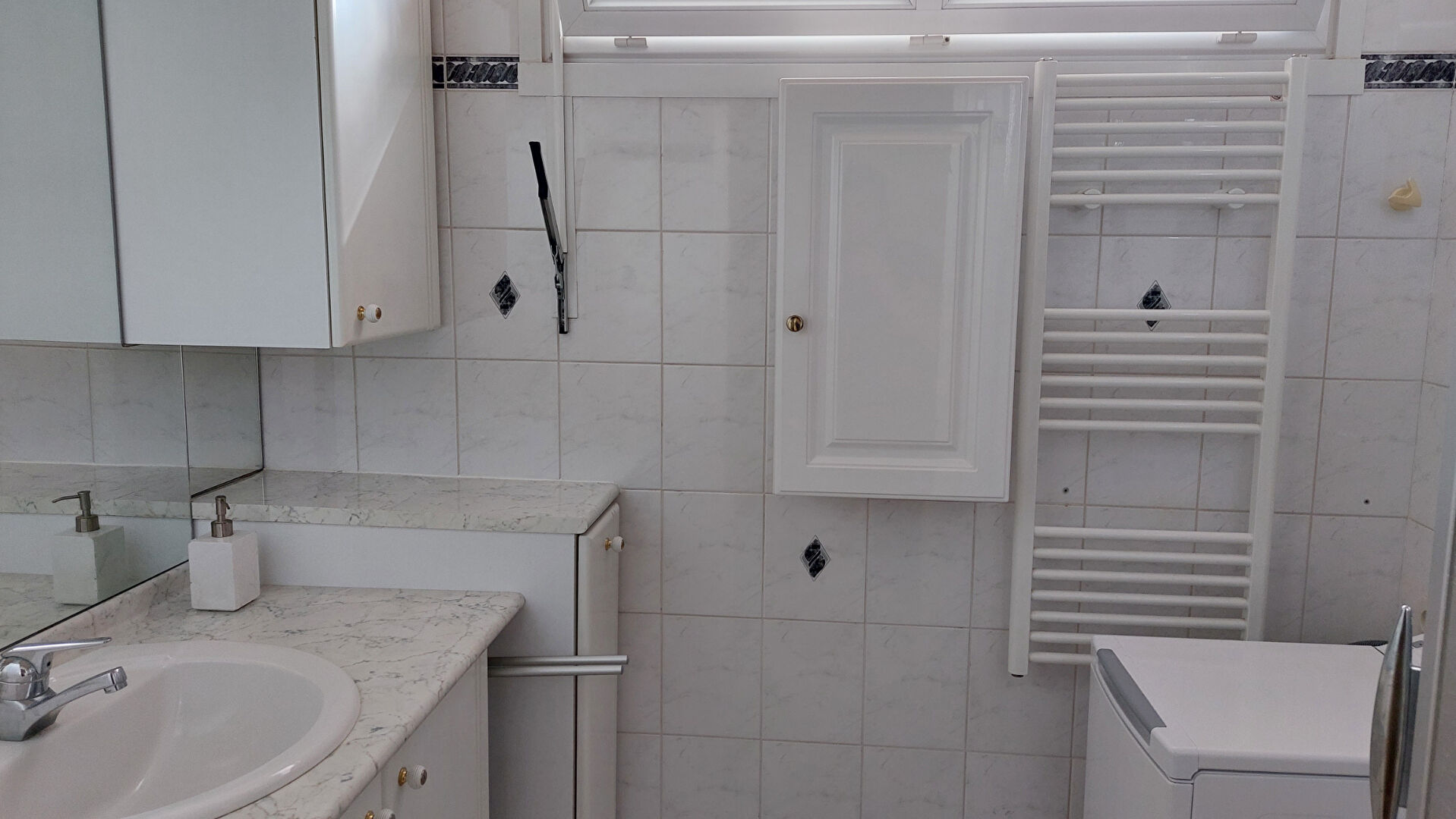 Photo Appartement Beaumont 3 pièce(s) 80.61 m2 image 3/6