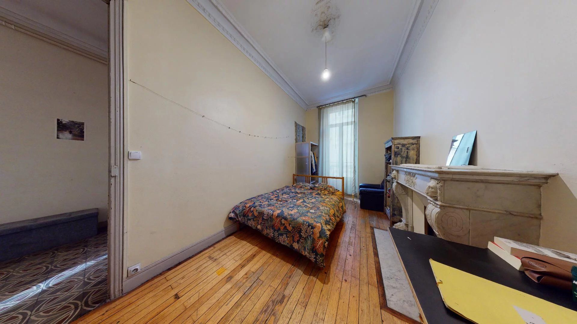 Photo T6 Rue Paradis image 2/5