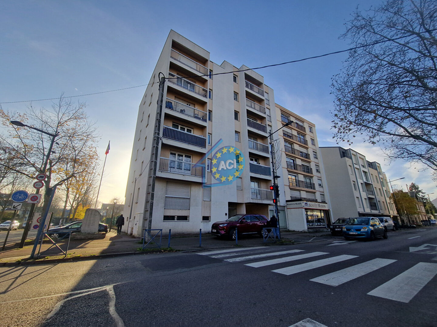 Agence immobilière de 
 ACI 78 - ACI 78 

