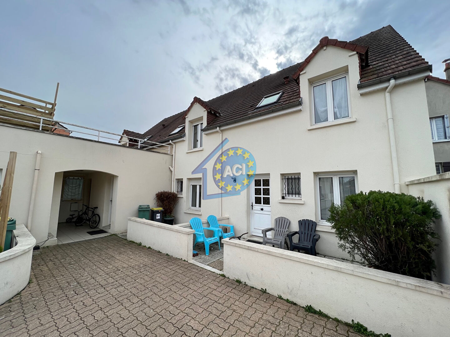 Agence immobilière de 
 ACI 78 - ACI 78 
