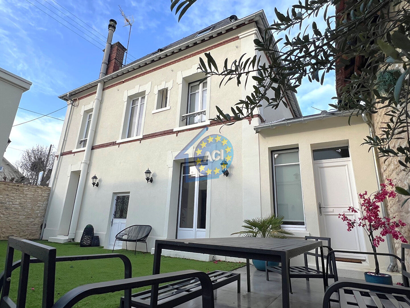 Agence immobilière de 
 ACI 78 - ACI 78 
