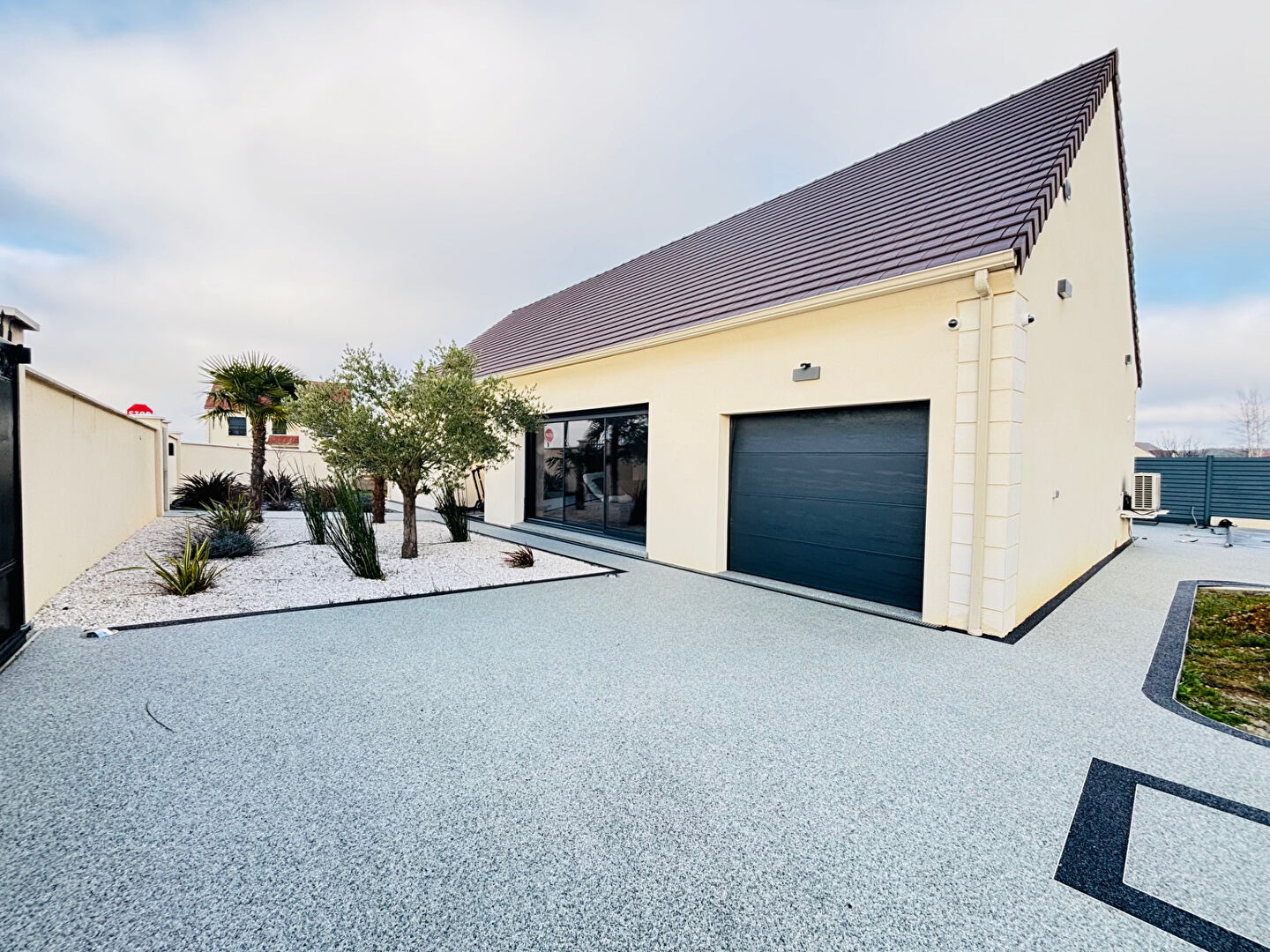 Agence immobilière de 
 ACI 78 - ACI 78 - Seconde agence 
