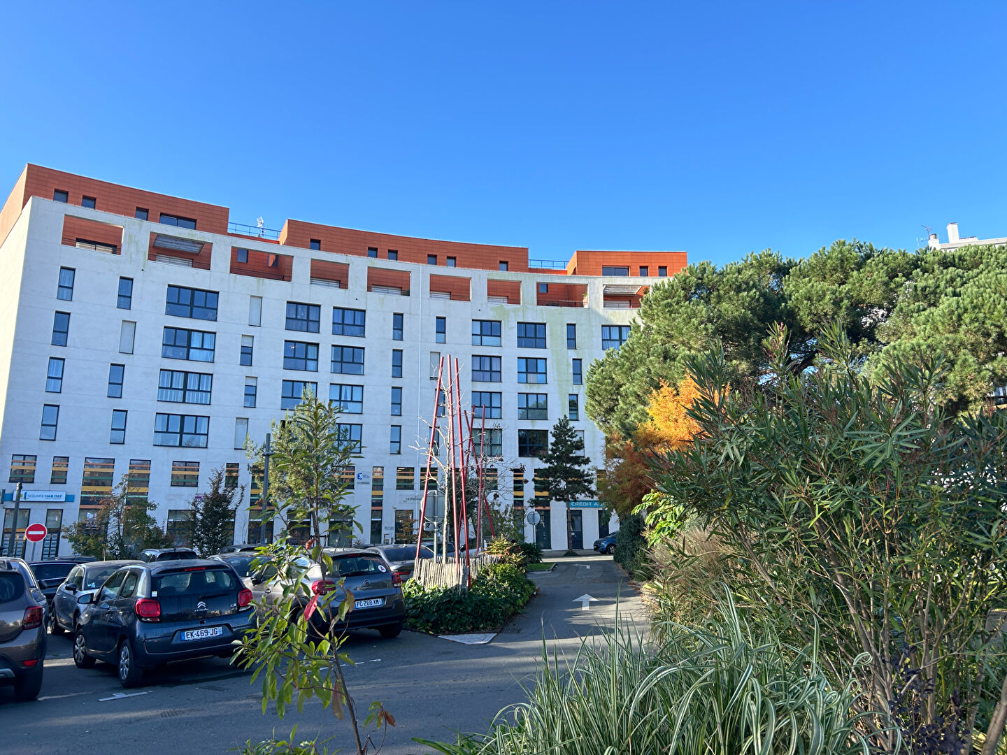 PLACE DE LA VENDEE - MAGNIFIQUE APPARTEMENT - GARAGE