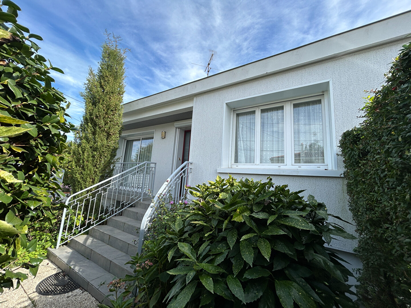 Agence immobilière de 
 ACTIA IMMO La roche sur yon - ACTIA IMMO 
