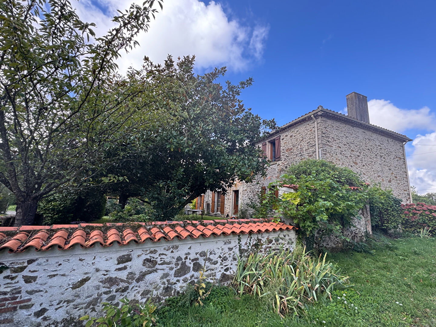 Photo RAVISSANT CORPS DE FERME A 15 MIN DE LA ROCHE SUR YON image 1/6