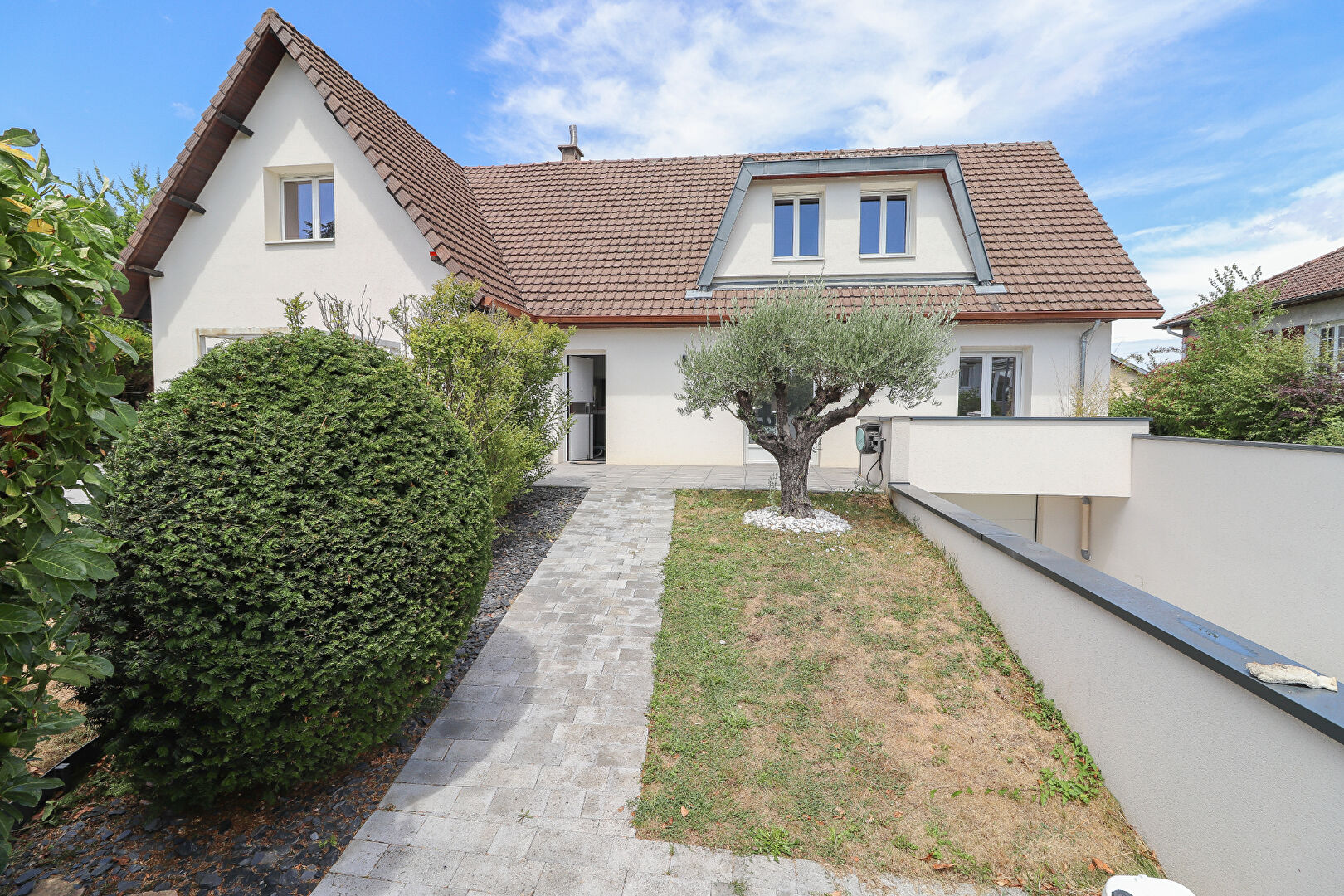 Agence immobilière de ACTIFS IMMOBILIERS