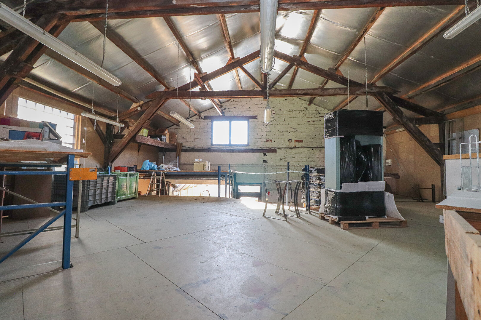 Photo ATELIER  ET MAISON TYPE 6- MALADIERE image 2/6