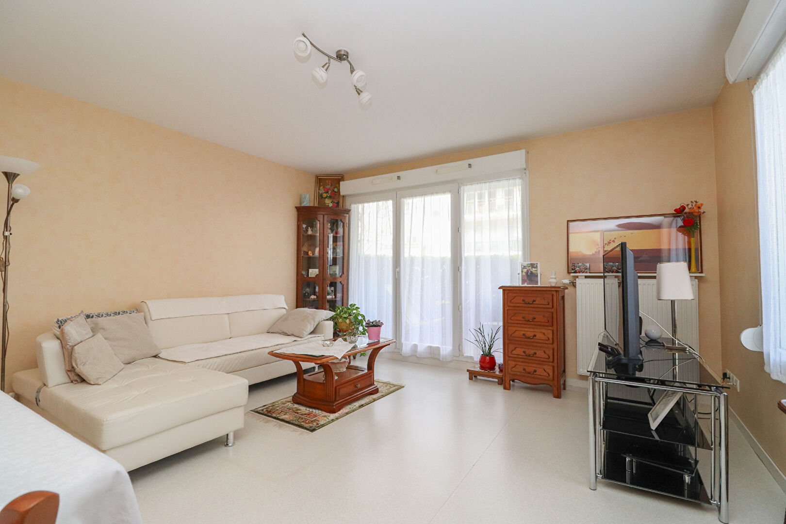 Photo APPARTEMENT TYPE 2 - QUETIGNY image 2/6