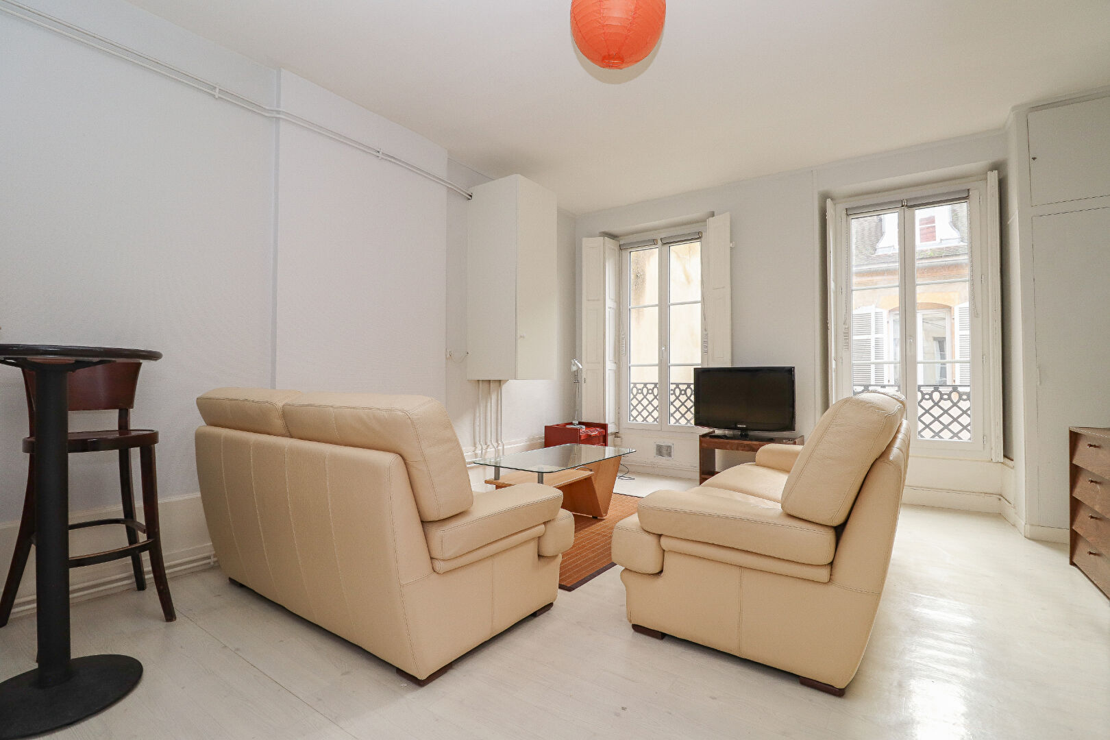 Photo APPARTEMENT TYPE 2 - DIJON CENTRE-VILLE image 1/6