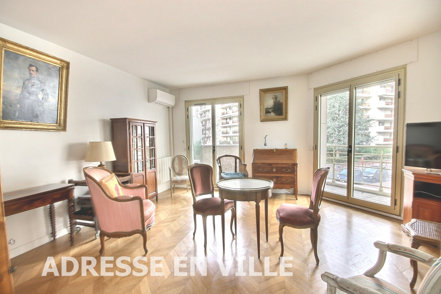 Agence immobilière de 
 ADRESSE EN VILLE - Adresse en ville 
