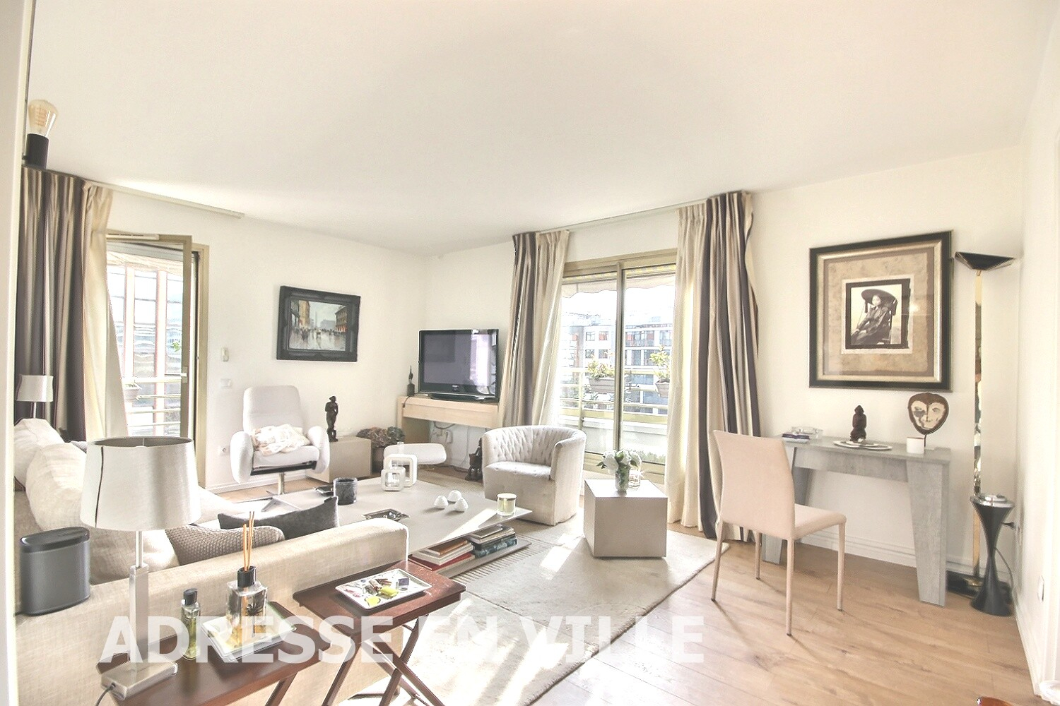 Agence immobilière de 
 ADRESSE EN VILLE - Adresse en ville 
