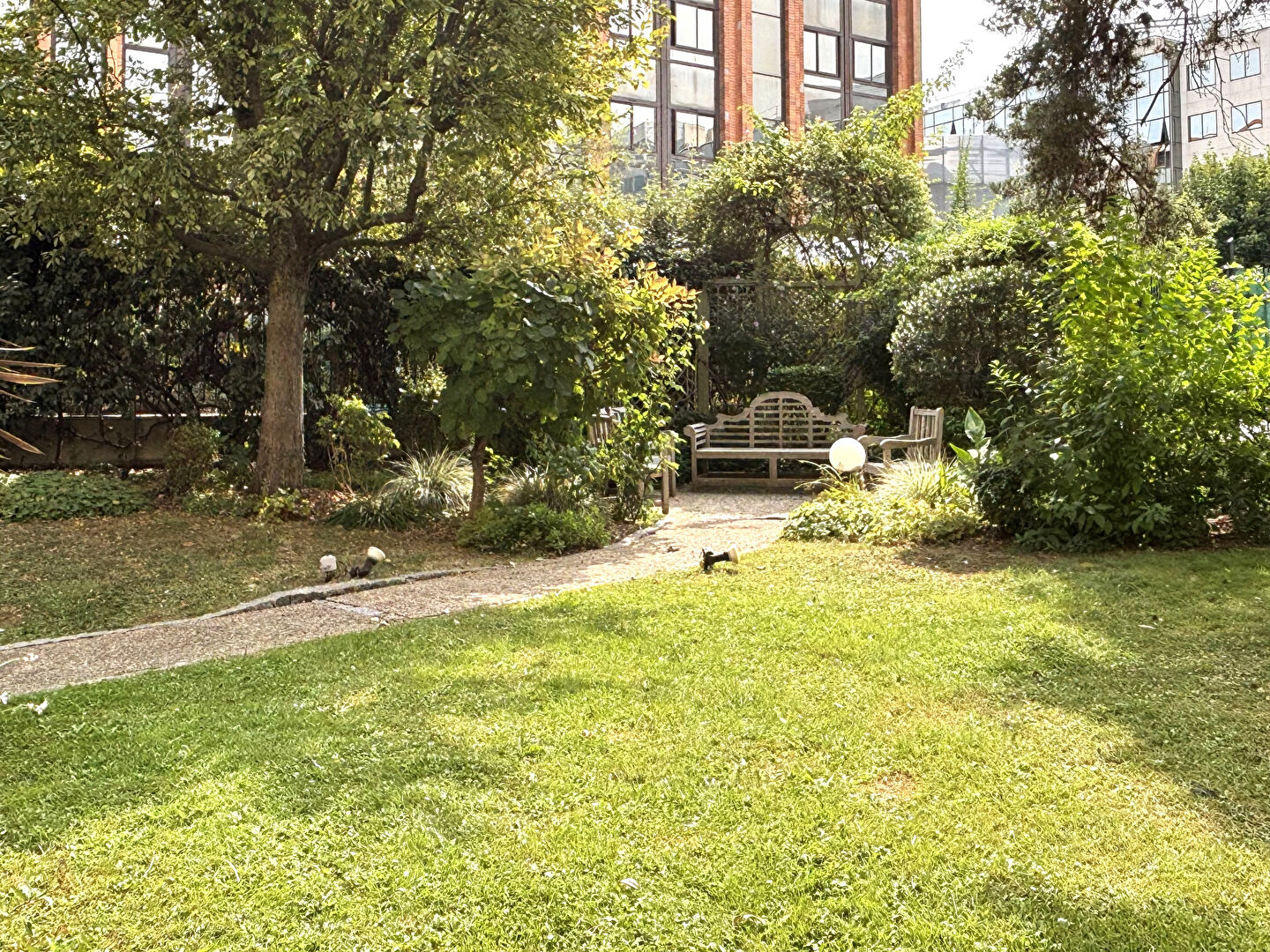 Photo Optez pour une résidence avec services. Superbe appartement de 83m2 et loggia. image 2/6