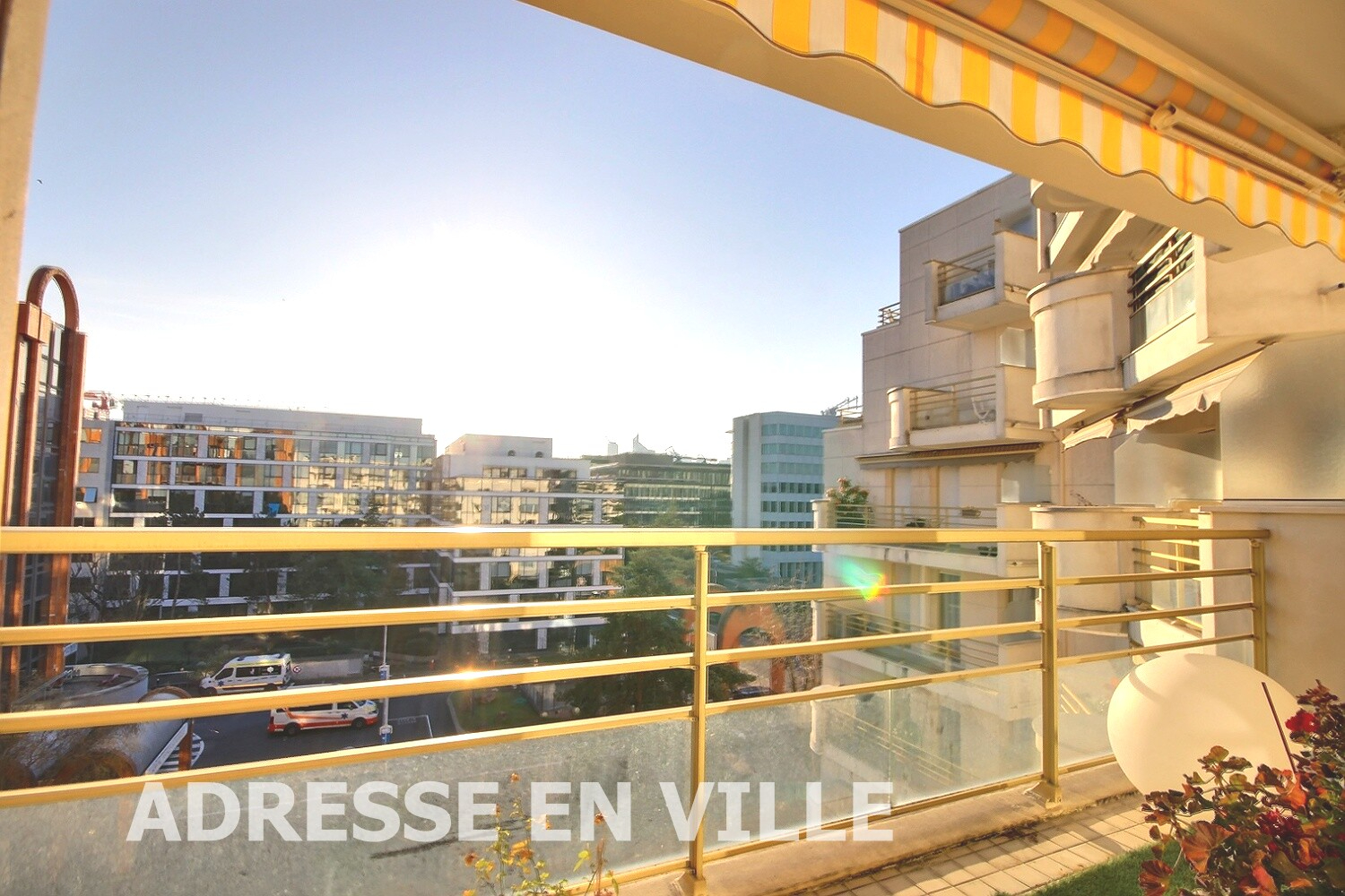 Agence immobilière de 
 ADRESSE EN VILLE - Adresse en ville 
