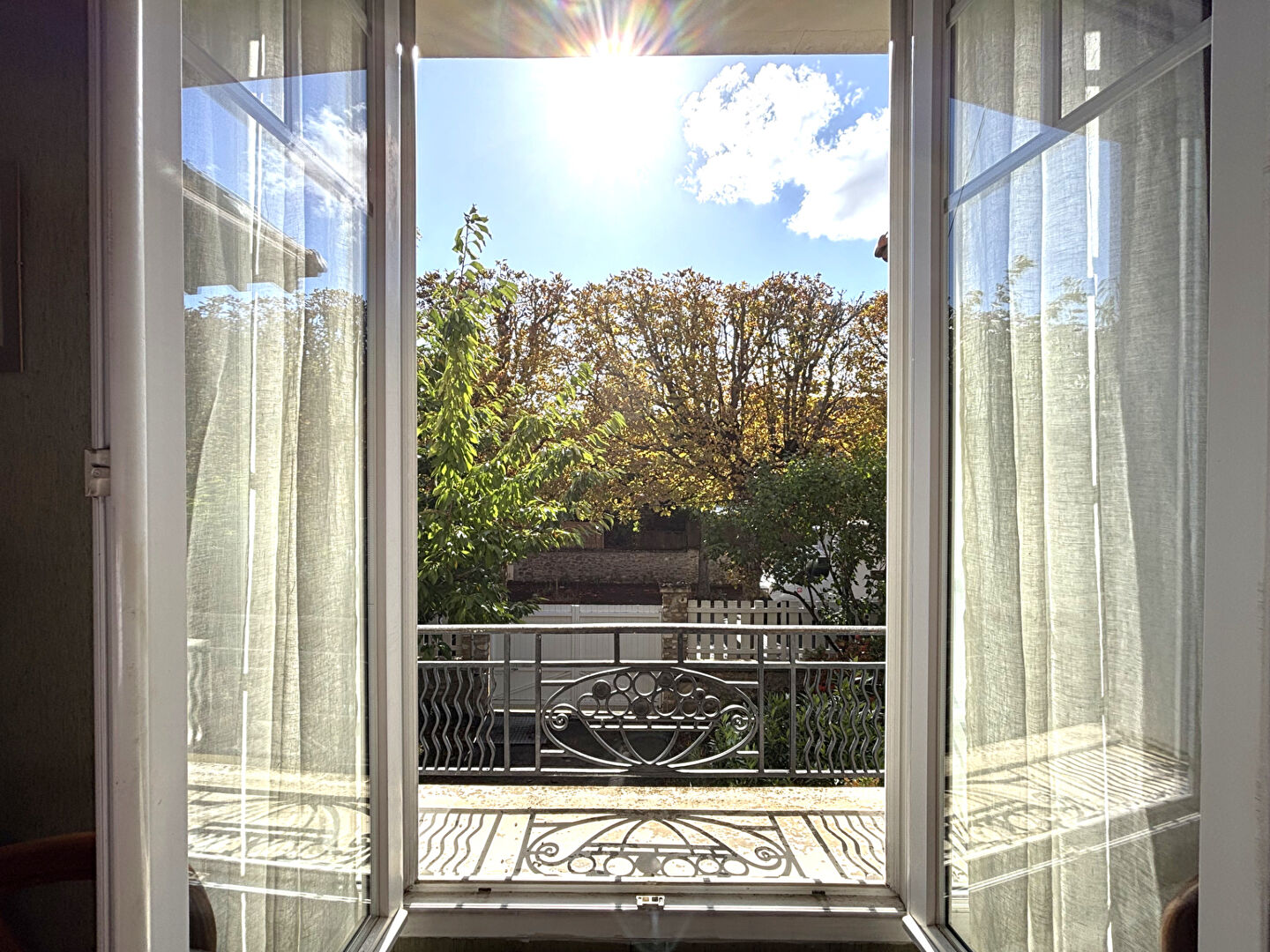 Photo Grande Meulière et son grand jardin image 5/6