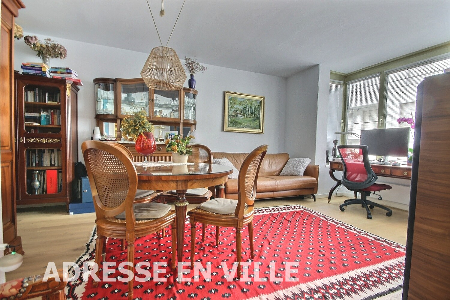 Agence immobilière de 
 ADRESSE EN VILLE - Adresse en ville 
