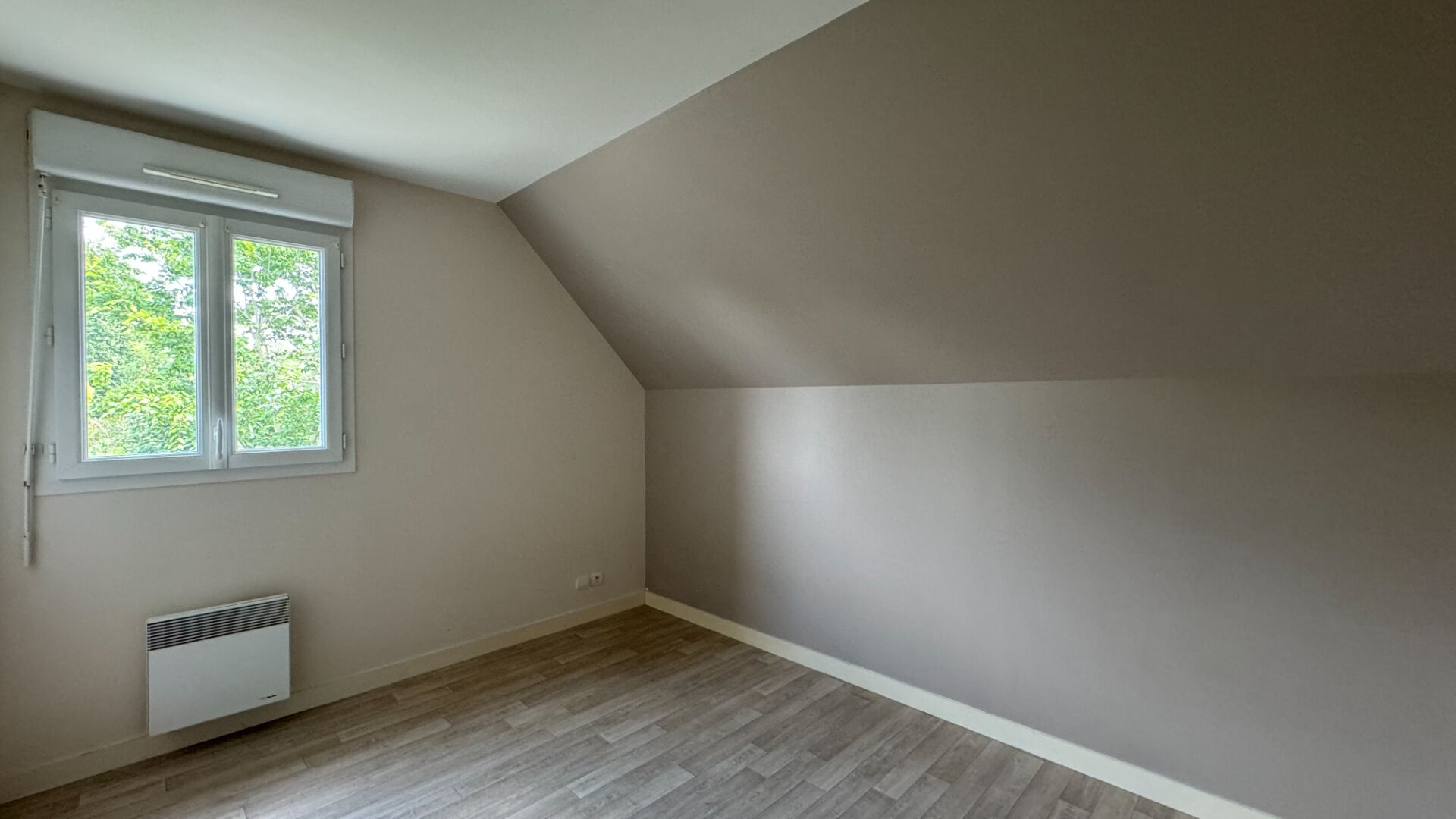 Photo Maison - 93,63 m² - JOUE LES TOURS image 4/5