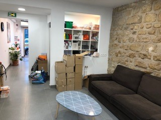 Photo Local commercial Saint Germain En Laye 43 m2 image 2/3